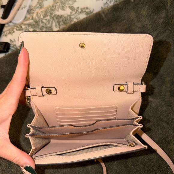 Michael Kors Blush Crossbody Bag with Gold Chain - Picture 6 of 6